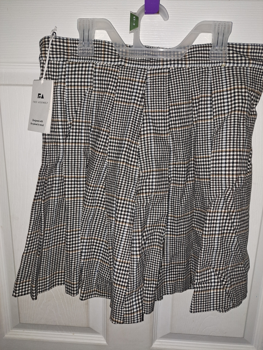 Free Assembly Black & White Plaid Pleated Mini Skirt